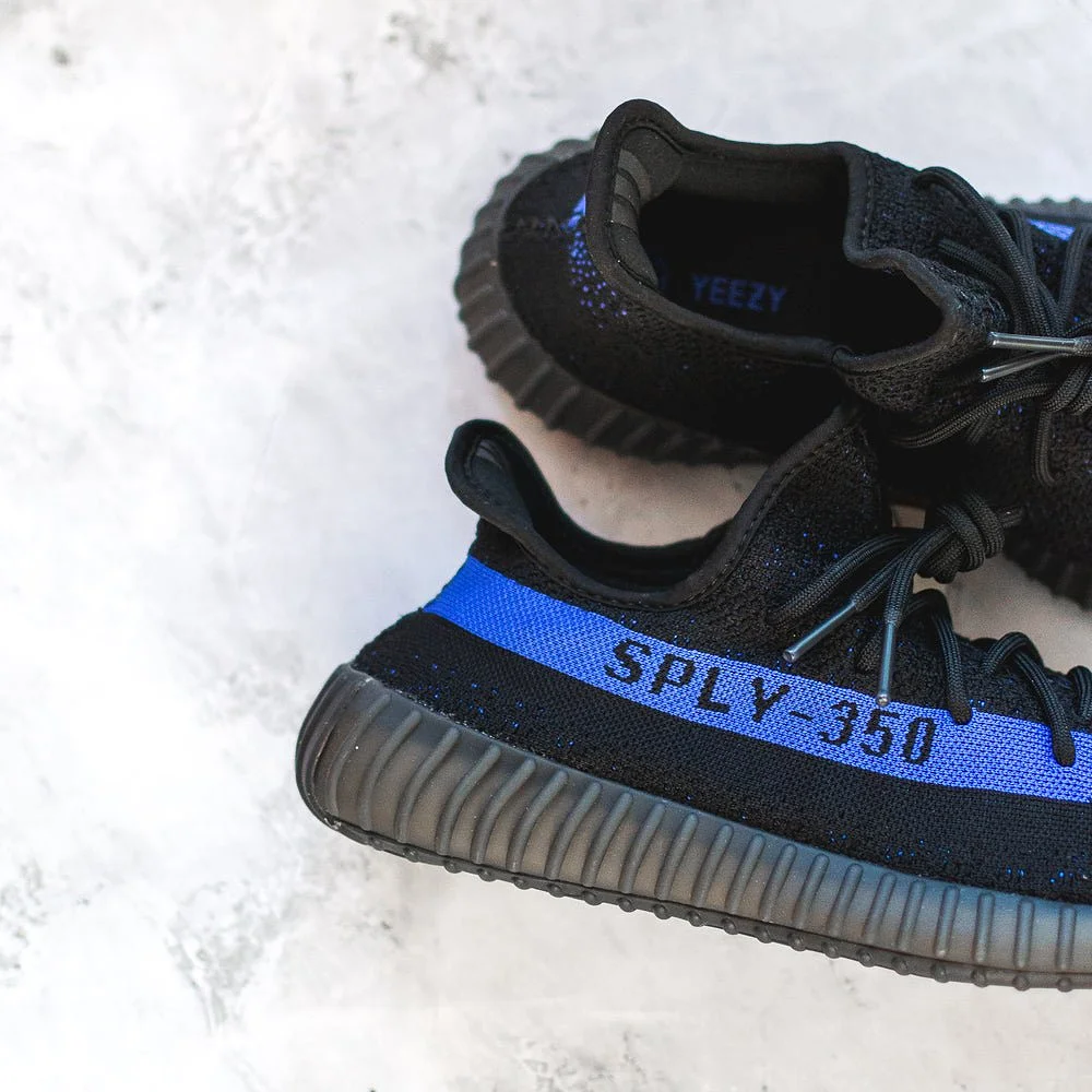 adidas Yeezy Boost 350 V2 Dazzling Blue