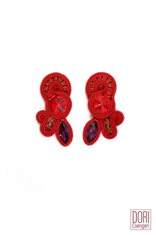 Lipstick Chic Earrings