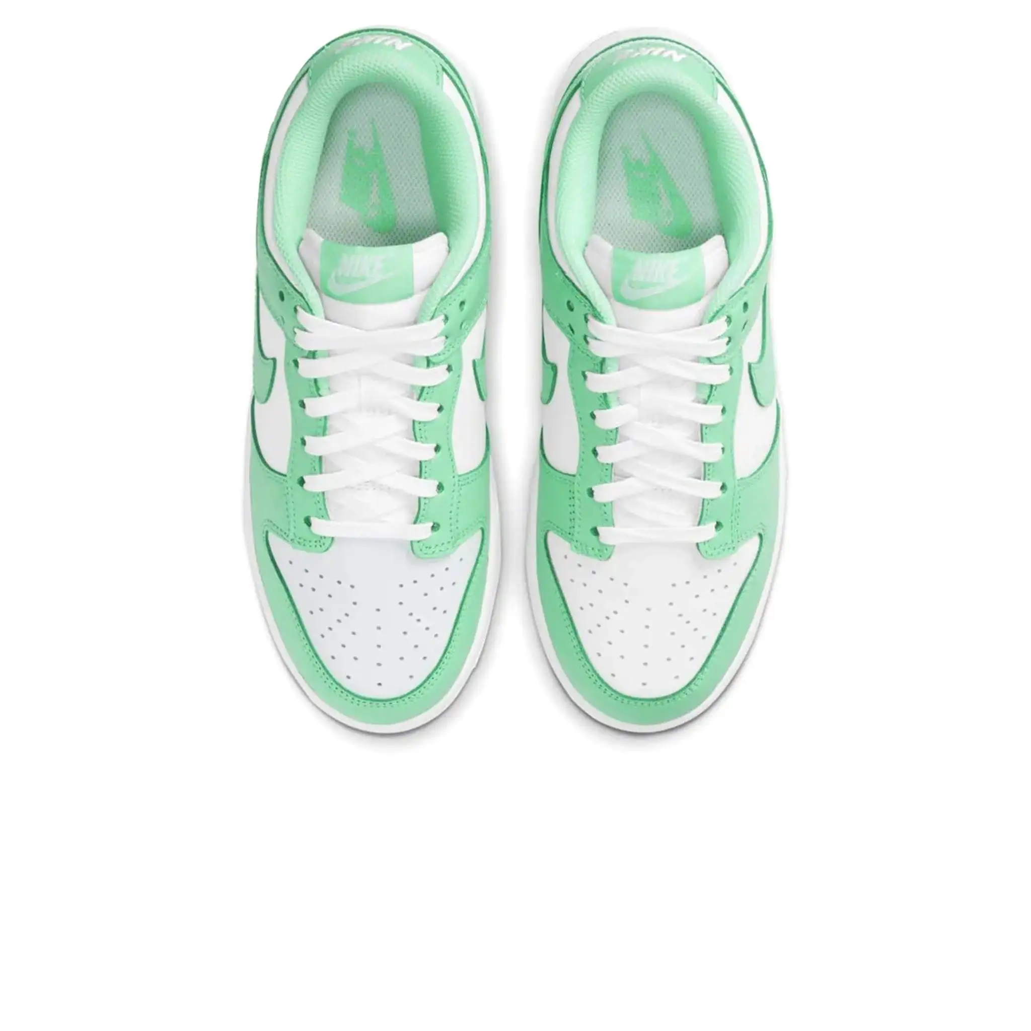 Nike Dunk Low Green Glow (W)