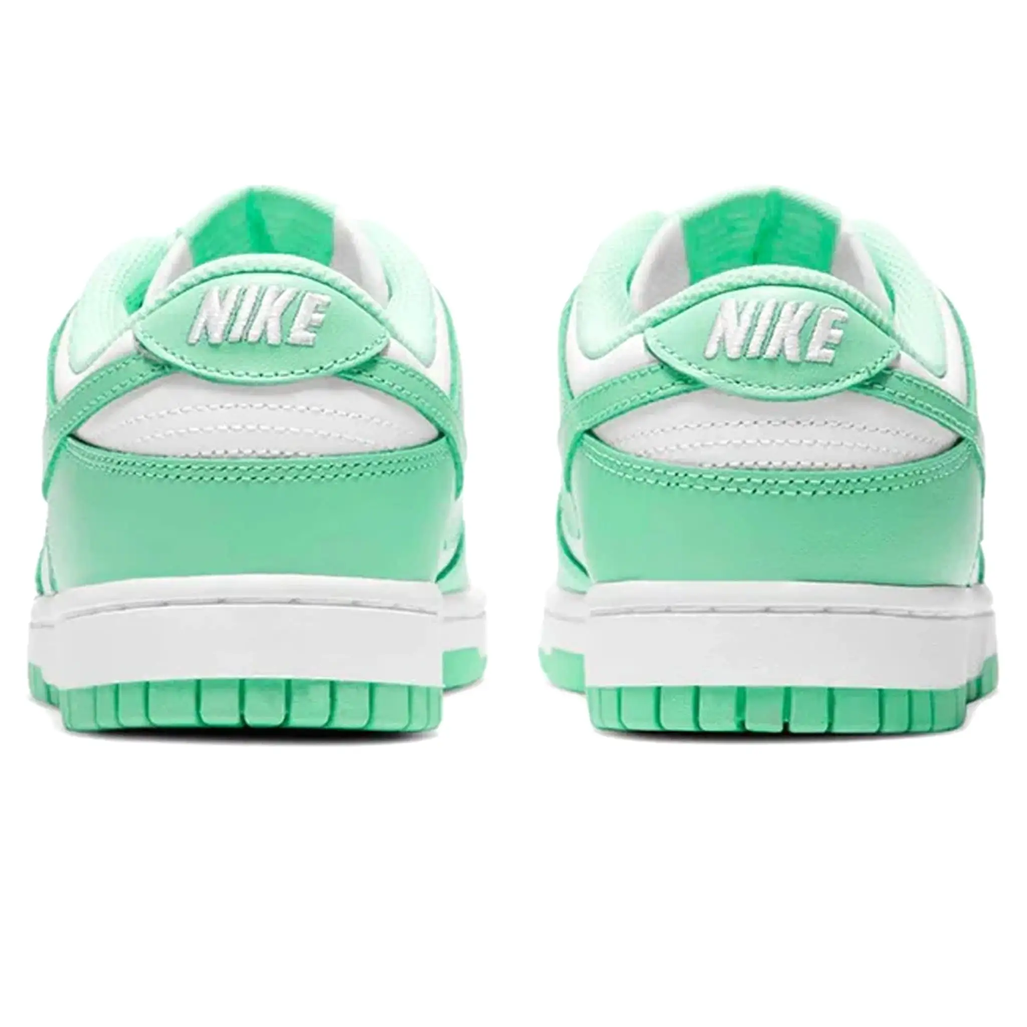 Nike Dunk Low Green Glow (W)