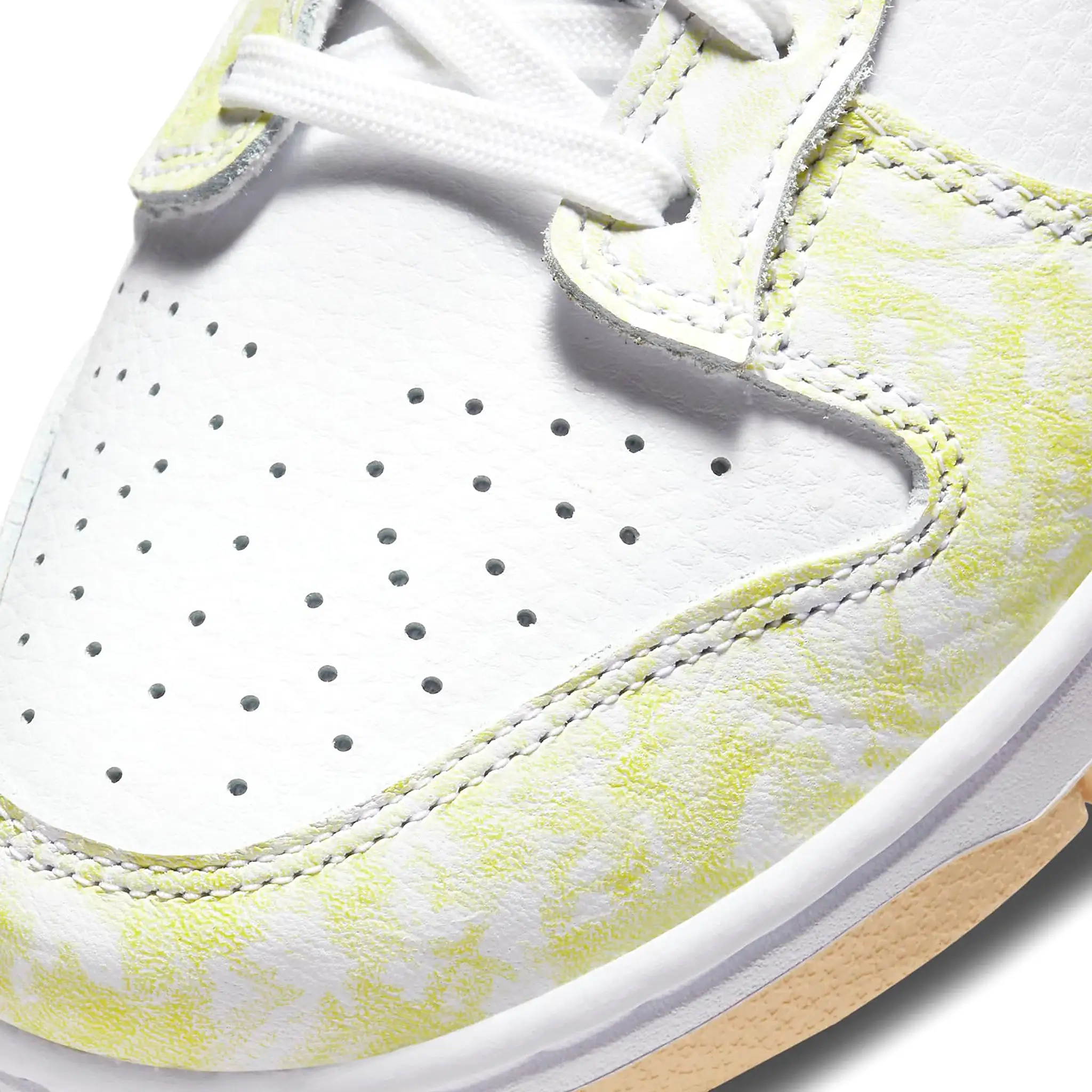 Nike Dunk Low Yellow Strike (W)