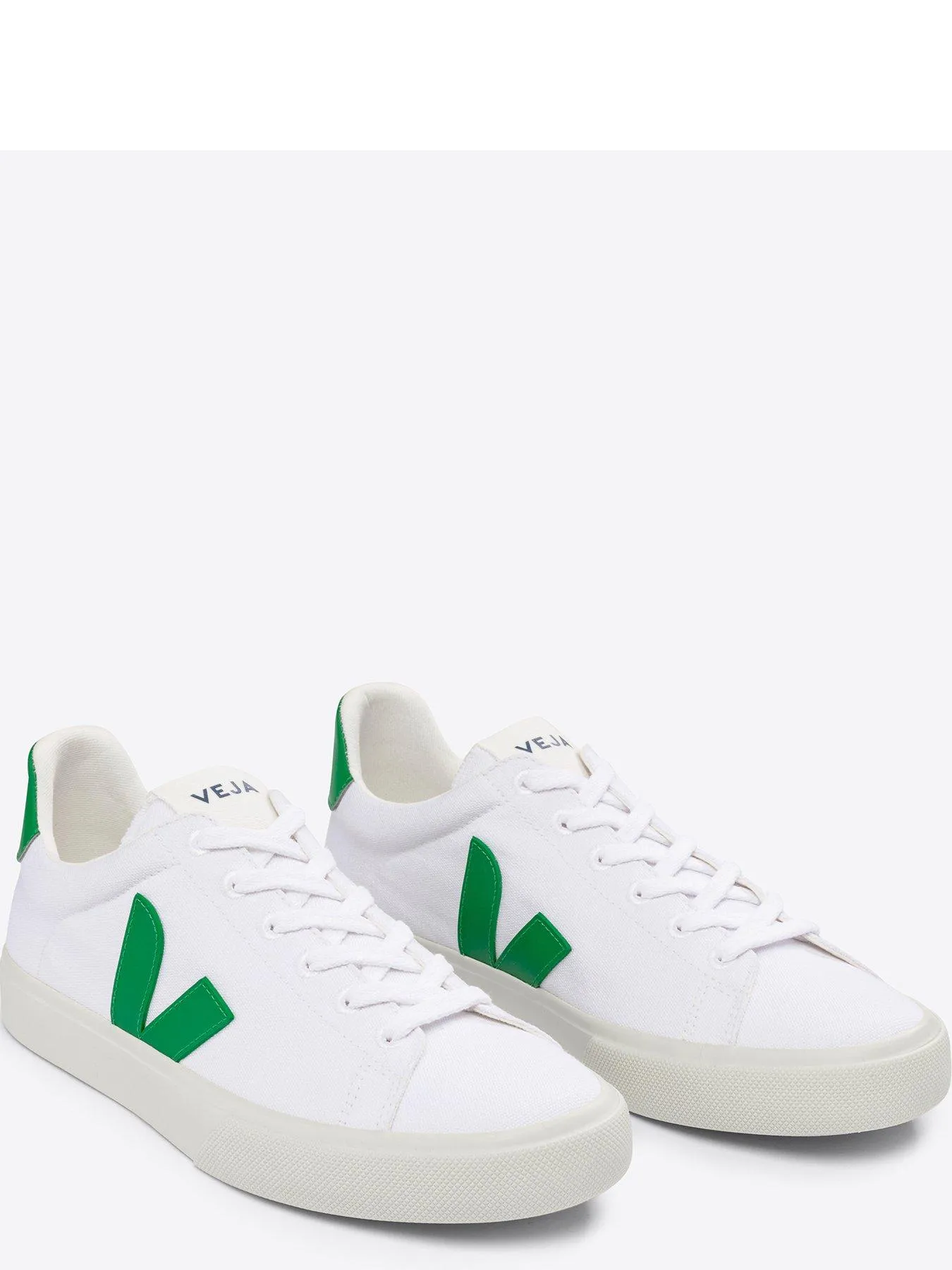 Veja Men's Campo Canvas Trainers - White/Green