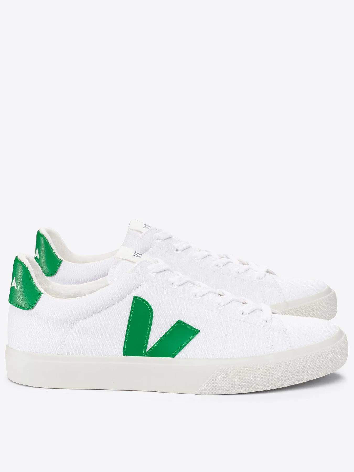 Veja Men's Campo Canvas Trainers - White/Green