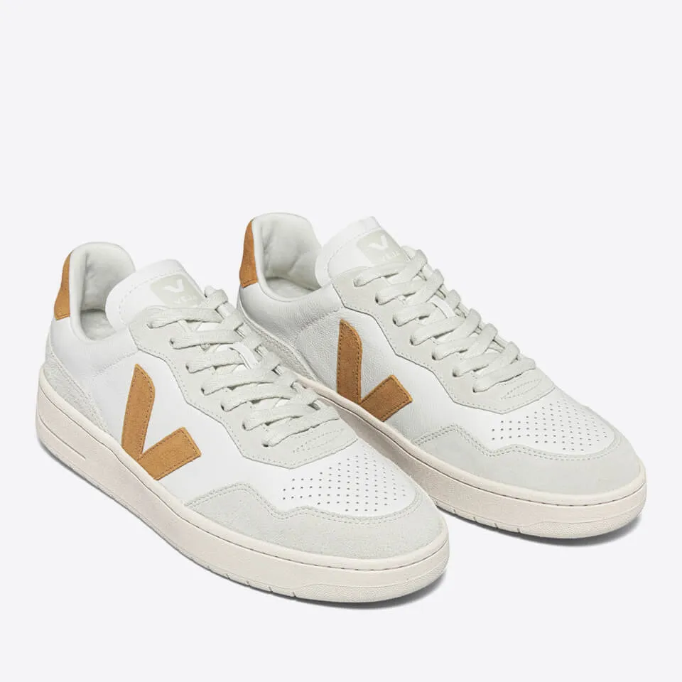 Veja Women's V-90 Bastille Leather and Suede Trainers - UK 2 | Coggles