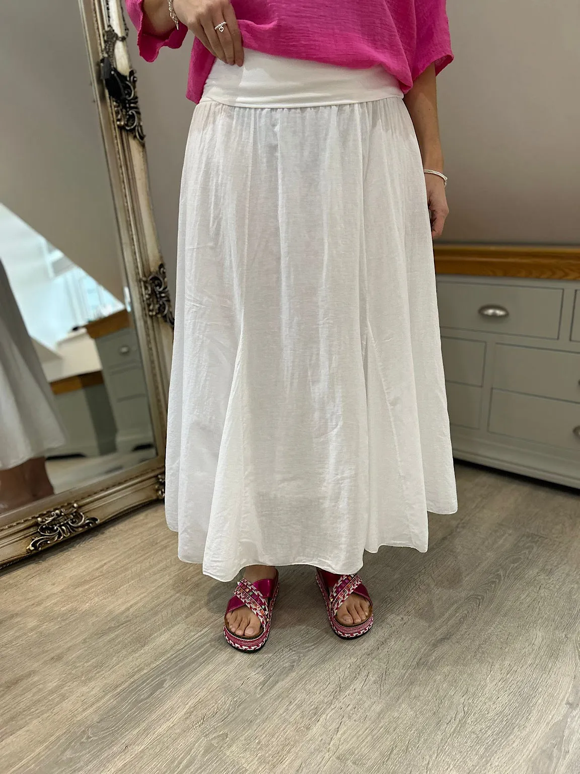 White Flow Long Skirt