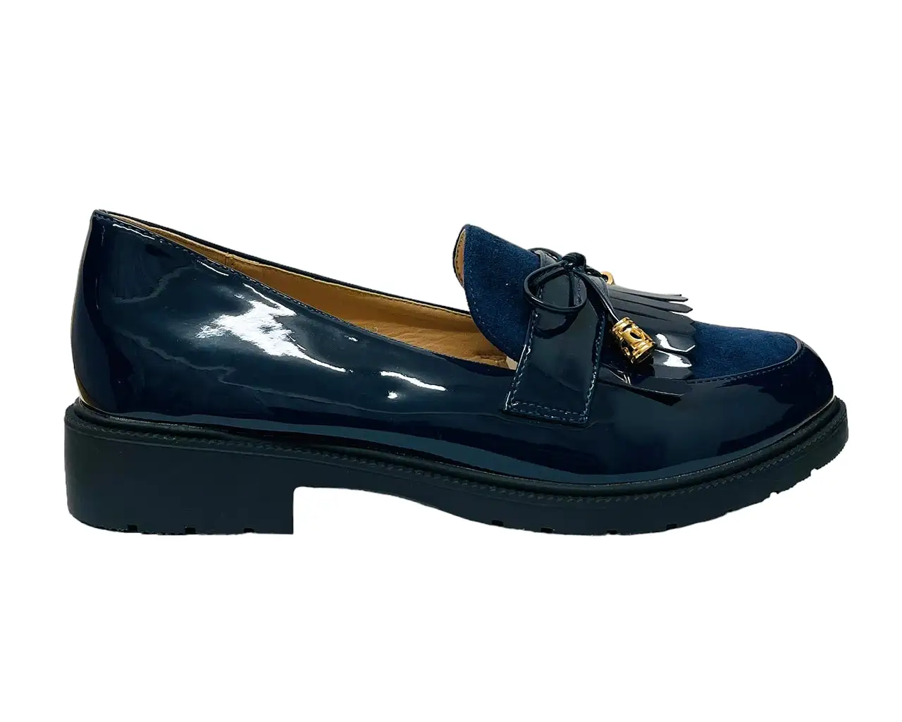 Women's Faux Patent Leather Slip On Tassel Shoes